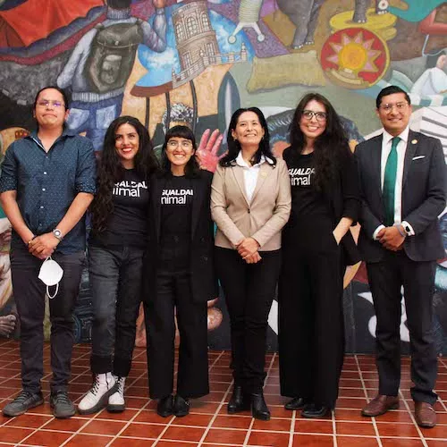 Hildago Congresswoman with Animal Equality advocates